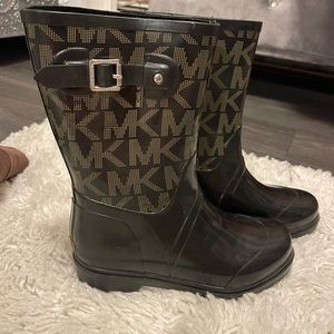 michael kors rain boots